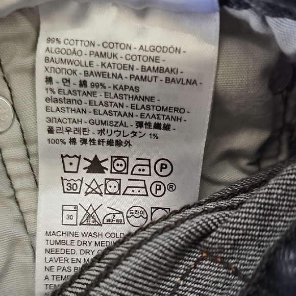 Levi's 501 Size 29 Button Fly Festival VSCO Black Denim Cut Off Women's Shorts - Picture 10 of 11